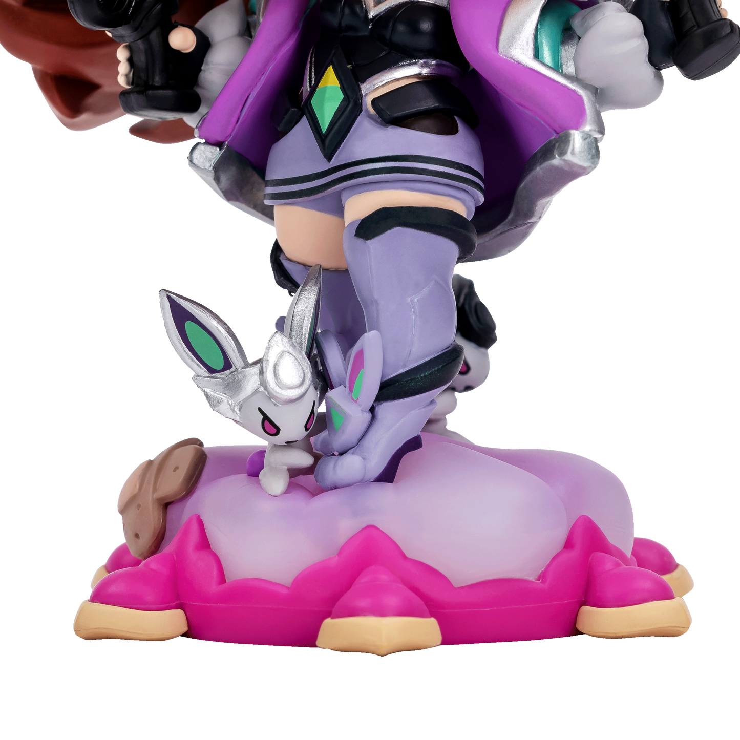 Battle Bunny Miss Fortune Figure (with FREE icon)