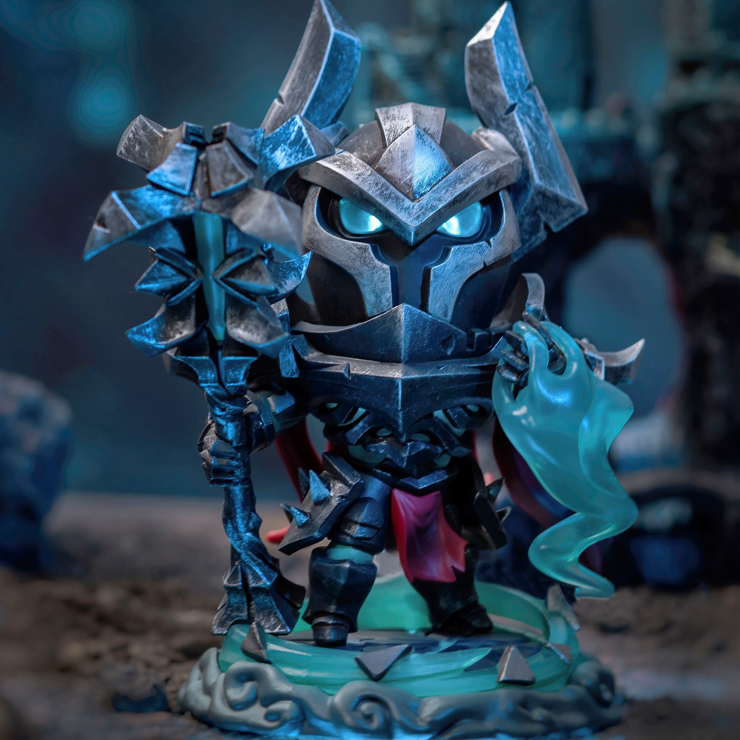 Mordekaiser XL Figure (with FREE icon)